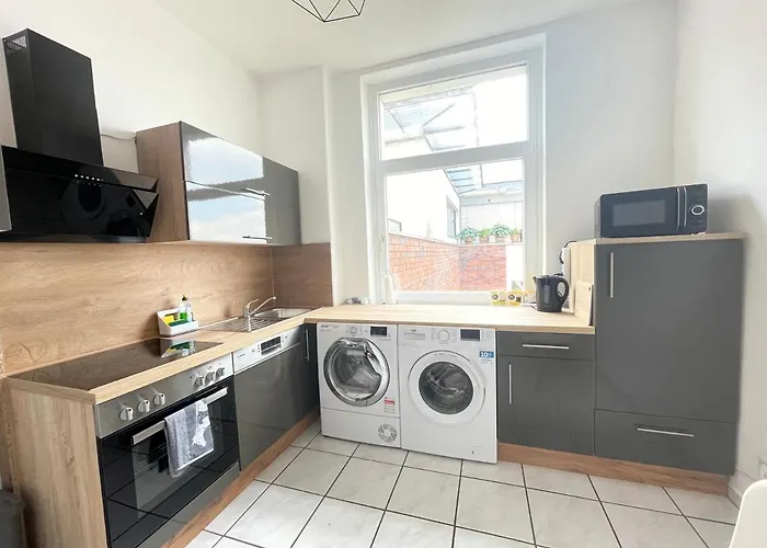 65Qm - City - Popular Street - Limmerstrasse - Mallibase Apartments